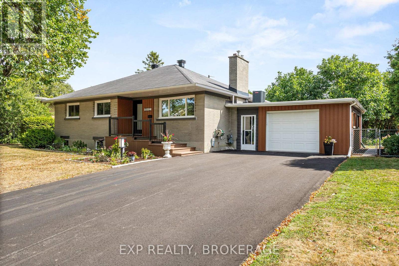 1502 FARNSWORTH AVENUE, Ottawa, Ontario