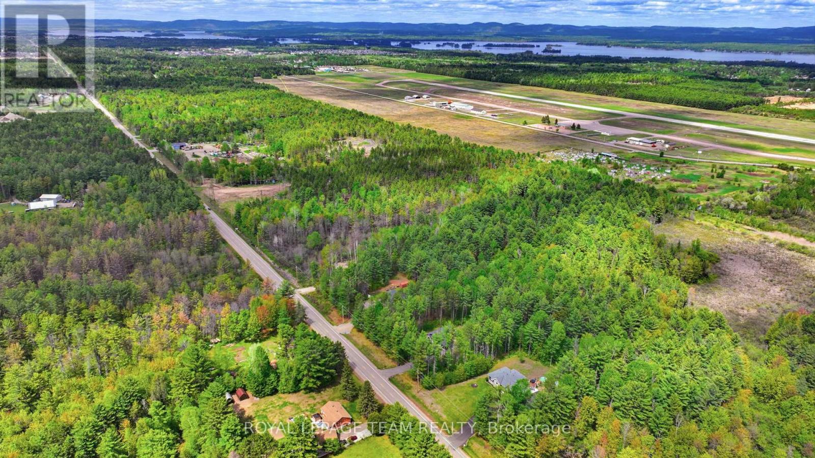 000 Doran Road, Petawawa, Ontario  K8H 2W8 - Photo 10 - X12722836