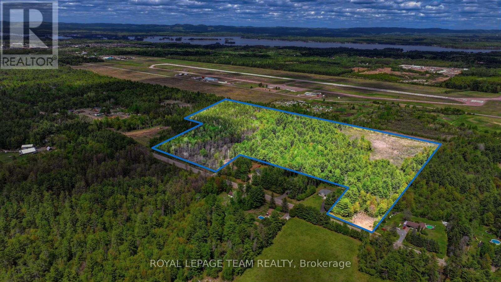 000 Doran Road, Petawawa, Ontario  K8H 2W8 - Photo 3 - X12722836