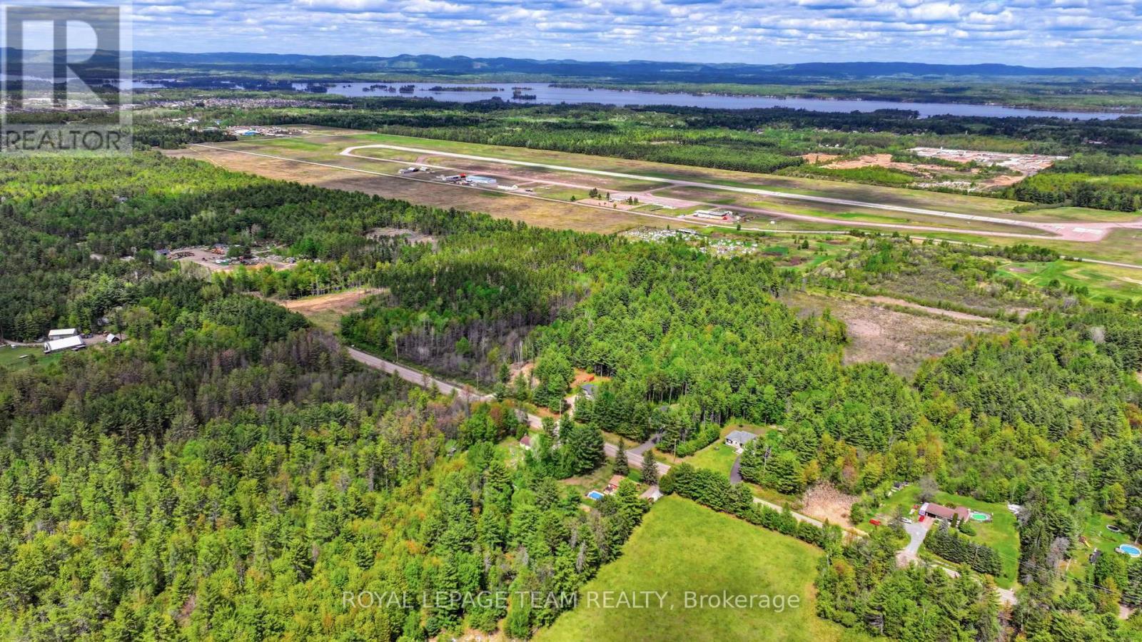 000 Doran Road, Petawawa, Ontario  K8H 2W8 - Photo 4 - X12722836