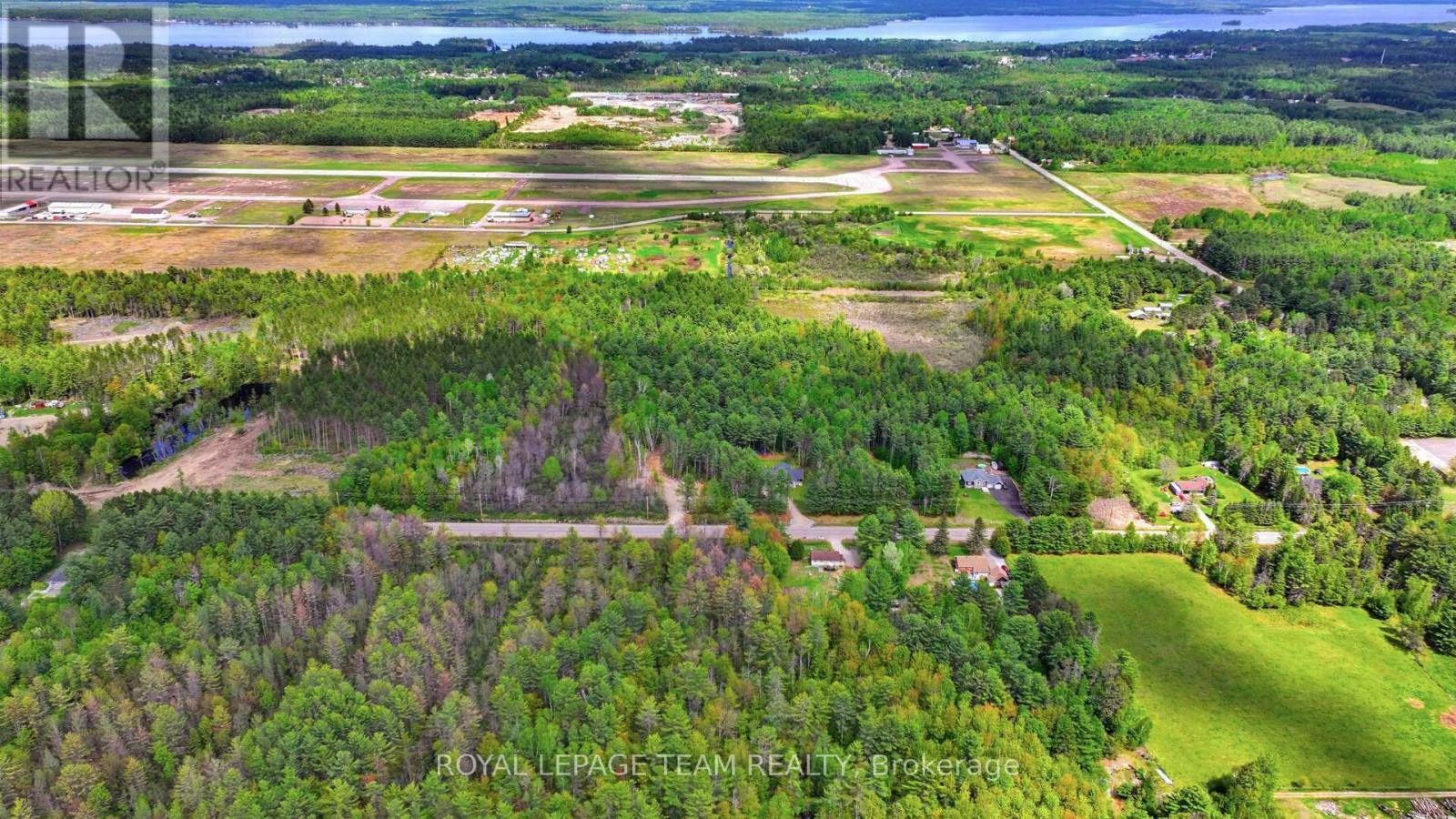 000 Doran Road, Petawawa, Ontario  K8H 2W8 - Photo 6 - X12722836