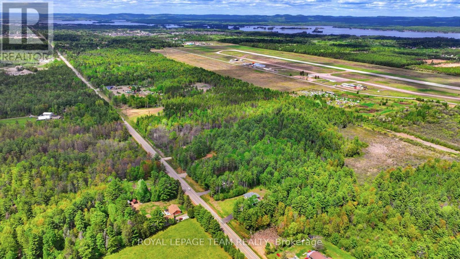 000 Doran Road, Petawawa, Ontario  K8H 2W8 - Photo 8 - X12722836