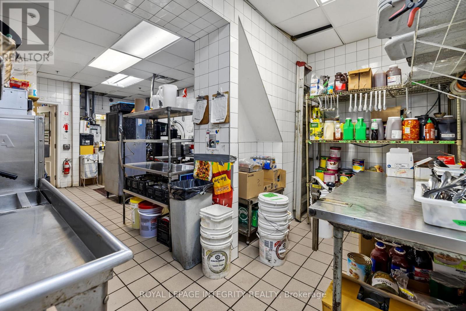 2150 Robertson Rd Road S, Ottawa, Ontario  K2H 9S1 - Photo 17 - X12724910