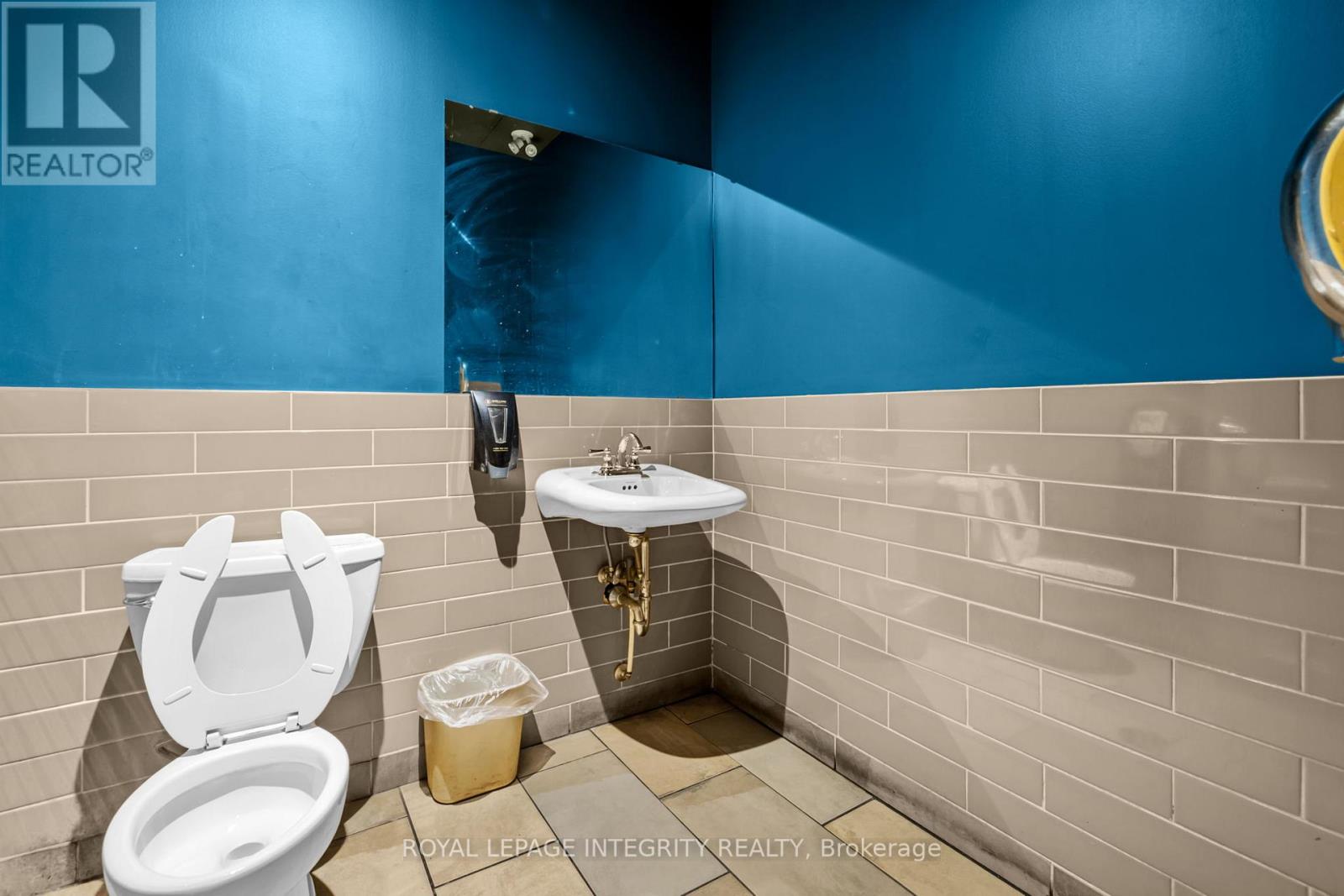 2150 Robertson Rd Road S, Ottawa, Ontario  K2H 9S1 - Photo 20 - X12724910