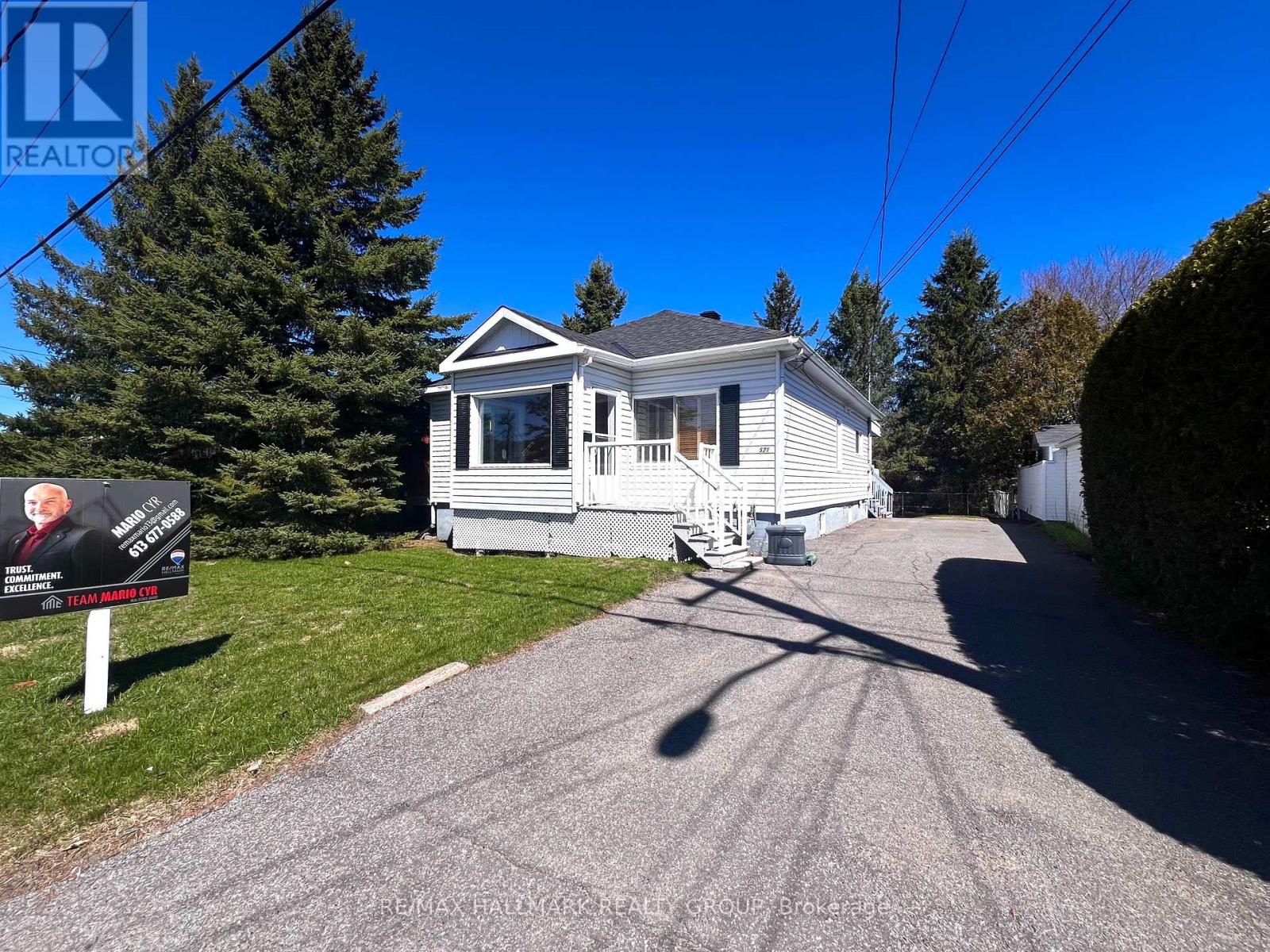 521 Nelson Street W, Hawkesbury, Ontario  K6A 2K3 - Photo 1 - X12726750