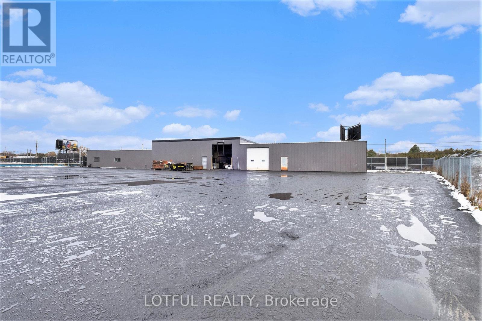 2/3 - 6682 Bank Street, Ottawa, Ontario  K0A 2P0 - Photo 3 - X12736634