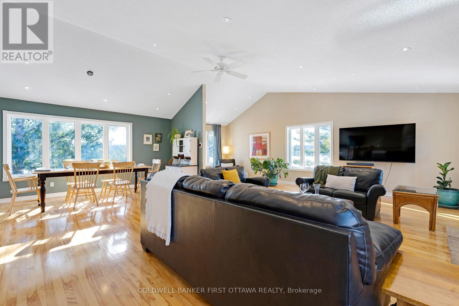 100 Nagle Way, Tay Valley, Ontario  K7H 3C5 - Photo 10 - X12738098