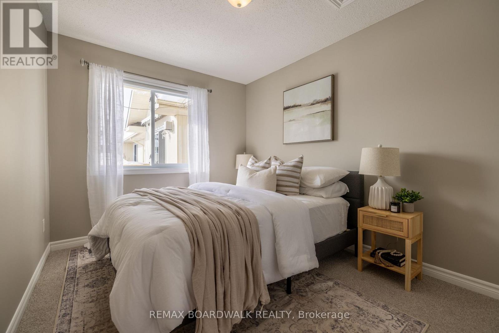206 Oak Leaf Private, Ottawa, Ontario  K0A 2Z0 - Photo 18 - X12738510