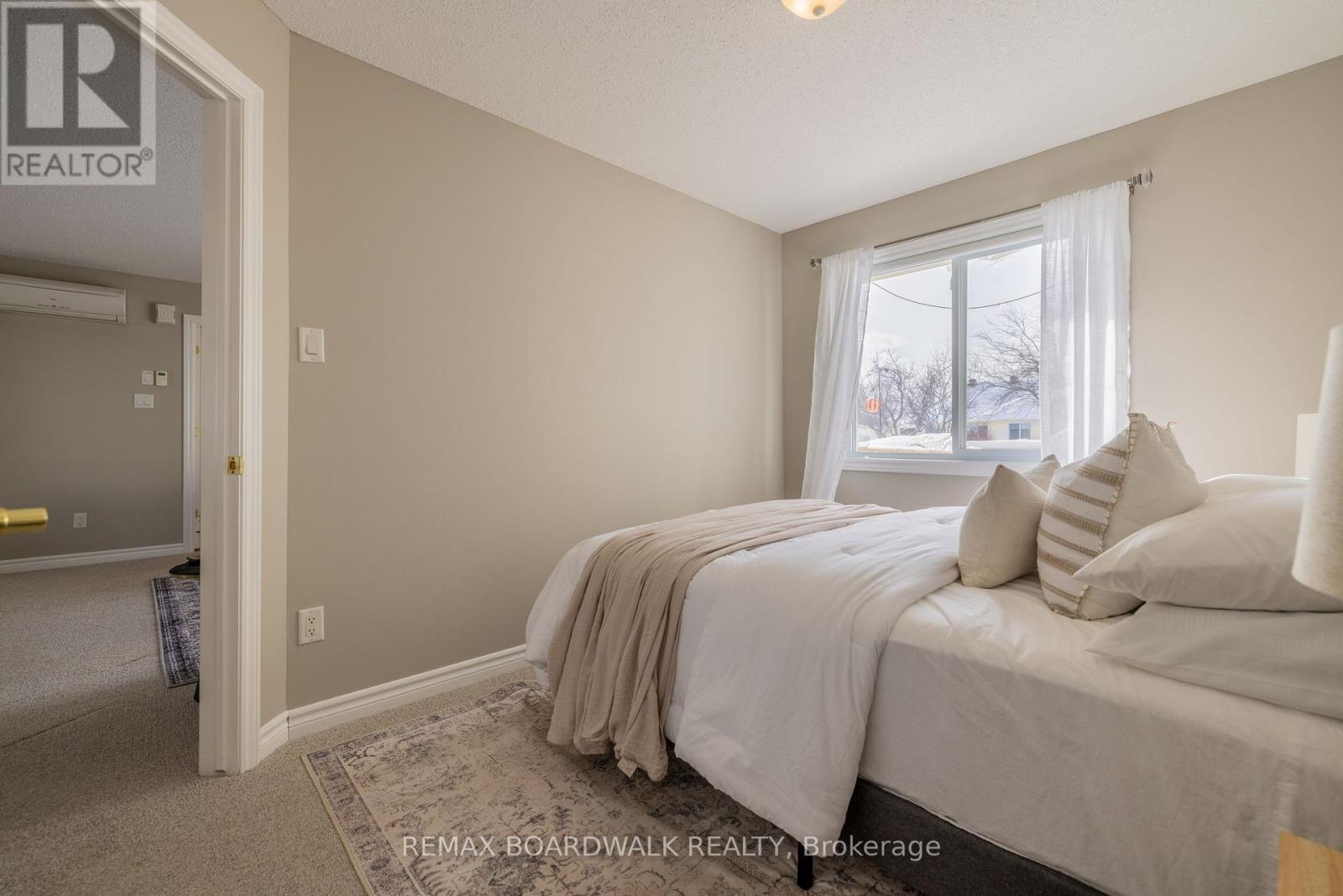206 Oak Leaf Private, Ottawa, Ontario  K0A 2Z0 - Photo 21 - X12738510