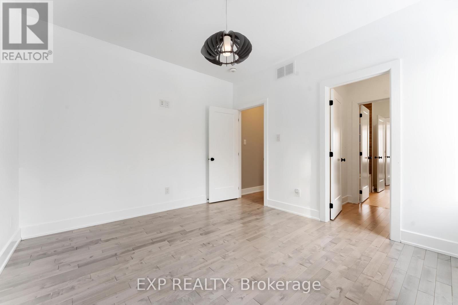 1961 Cedarlakes Way, Ottawa, Ontario  K4P 1P2 - Photo 31 - X12738824