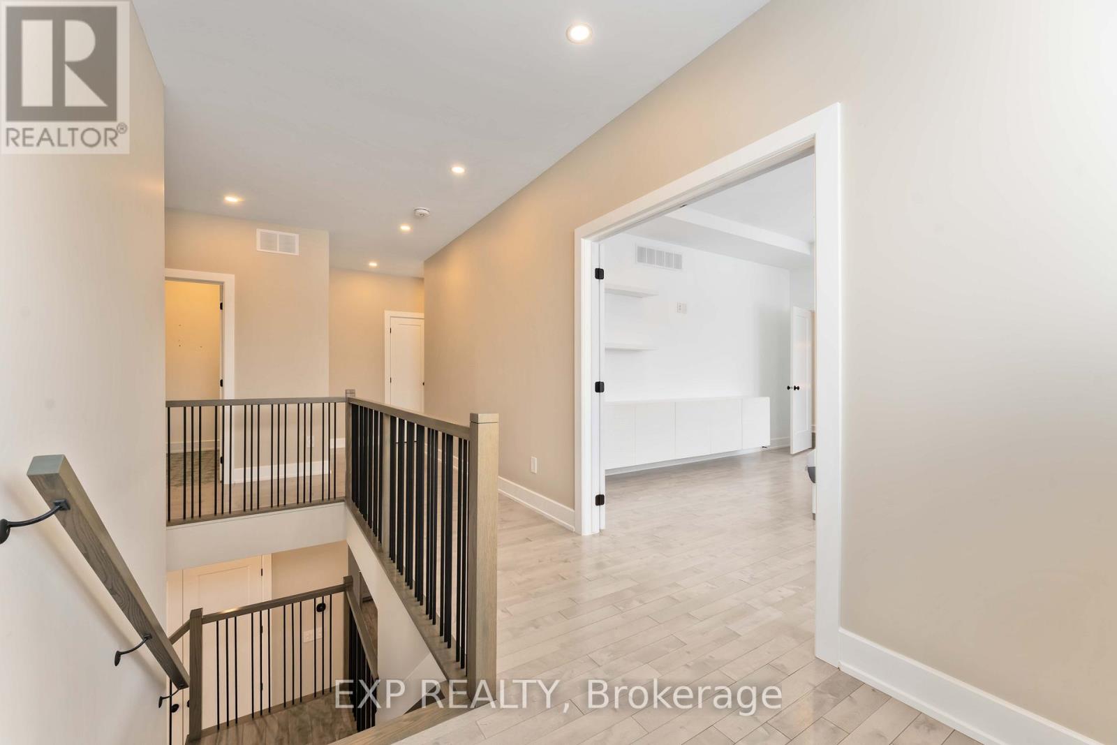 1961 Cedarlakes Way, Ottawa, Ontario  K4P 1P2 - Photo 18 - X12738860