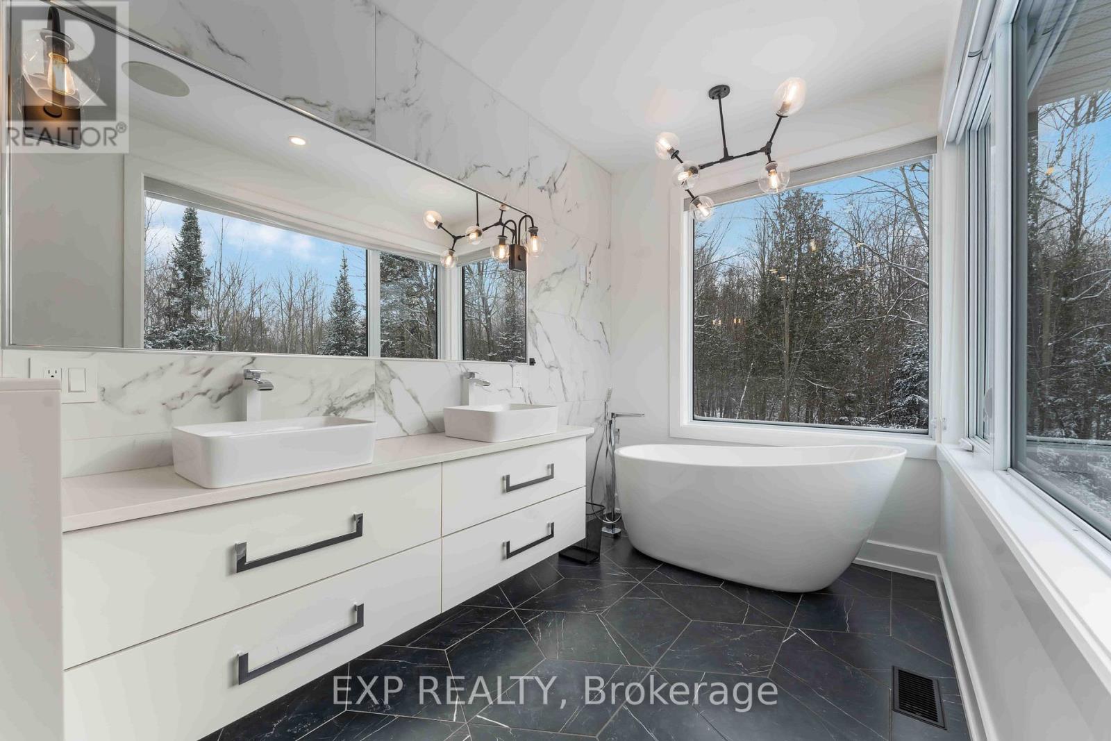 1961 Cedarlakes Way, Ottawa, Ontario  K4P 1P2 - Photo 22 - X12738860