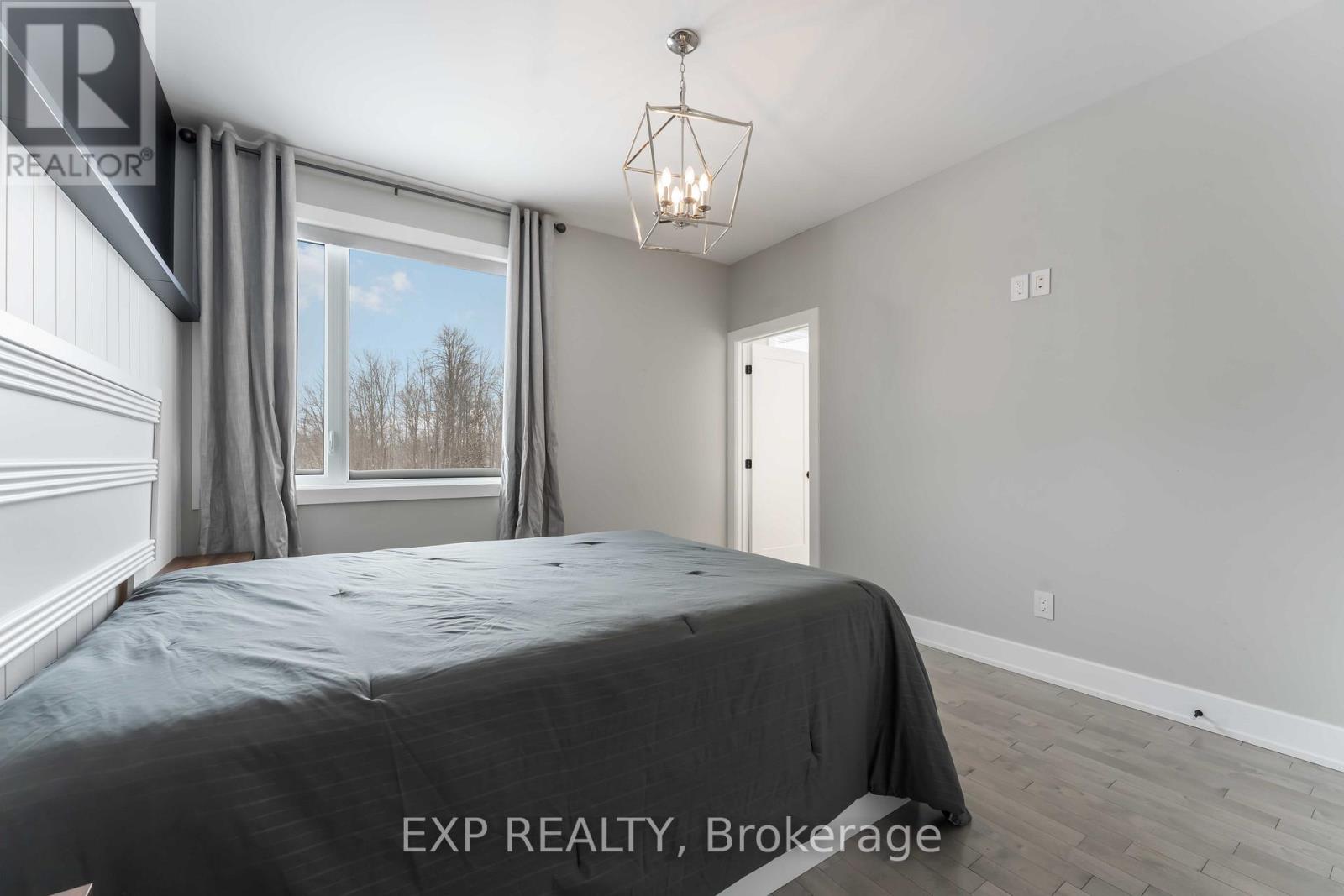 1961 Cedarlakes Way, Ottawa, Ontario  K4P 1P2 - Photo 25 - X12738860