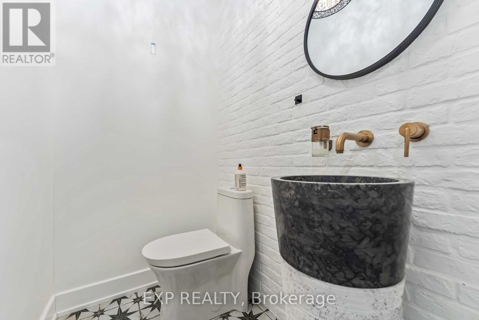 1961 Cedarlakes Way, Ottawa, Ontario  K4P 1P2 - Photo 38 - X12738860