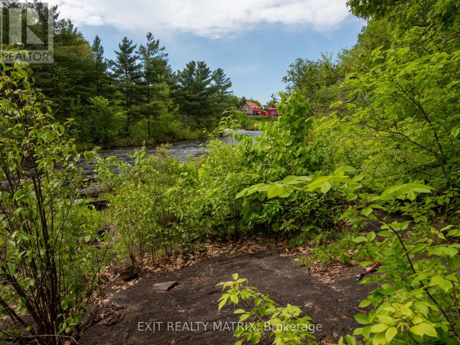 12654 Lanark Road, Greater Madawaska, Ontario  K0J 1H0 - Photo 9 - X12738976