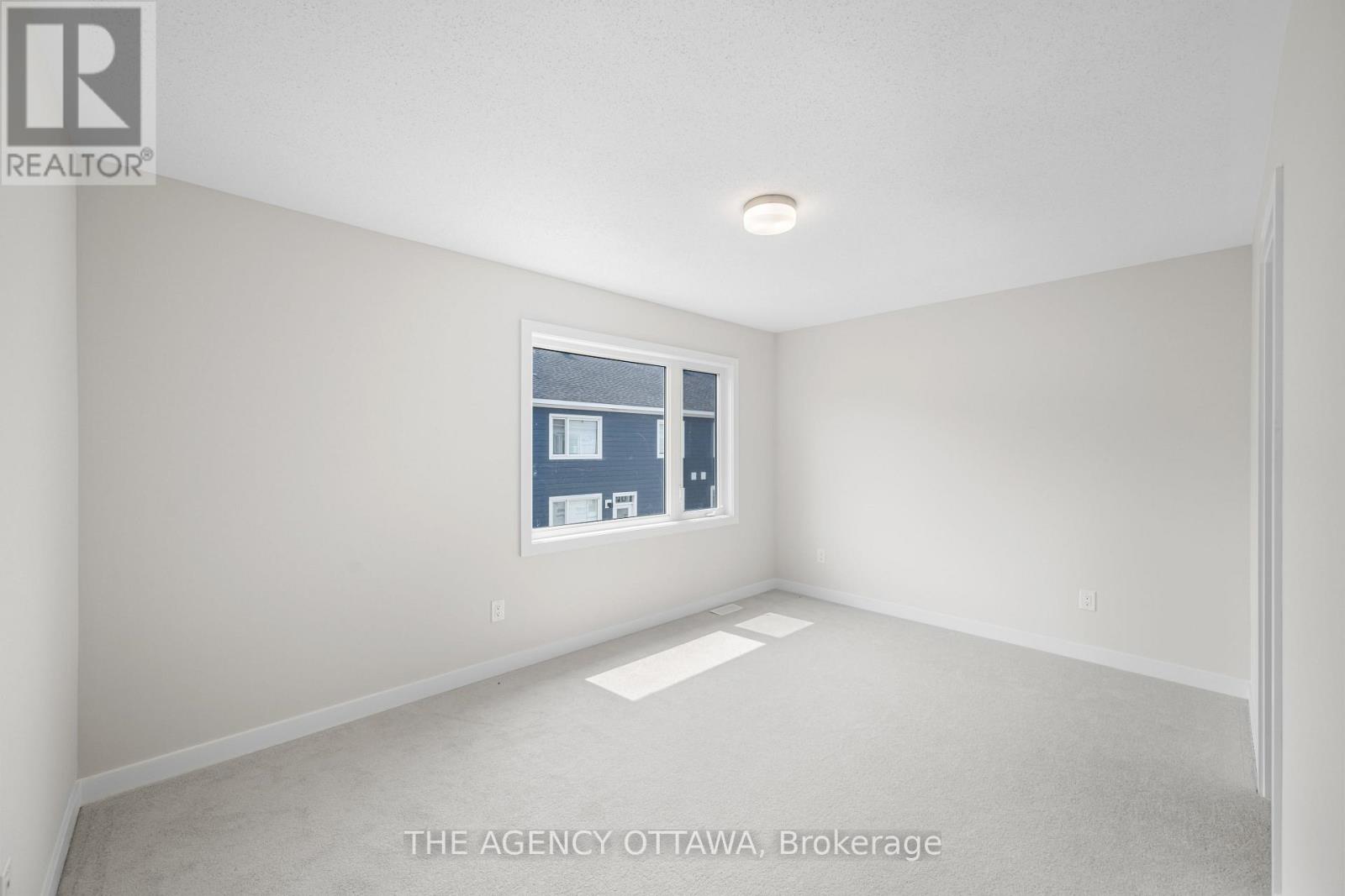 948 Seagrave Lane, Ottawa, Ontario  K0A 2Z0 - Photo 5 - X12740362