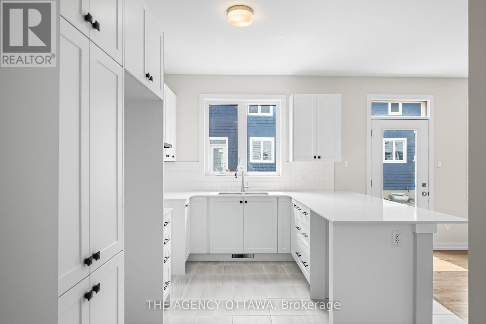 948 Seagrave Lane, Ottawa, Ontario  K0A 2Z0 - Photo 7 - X12740362