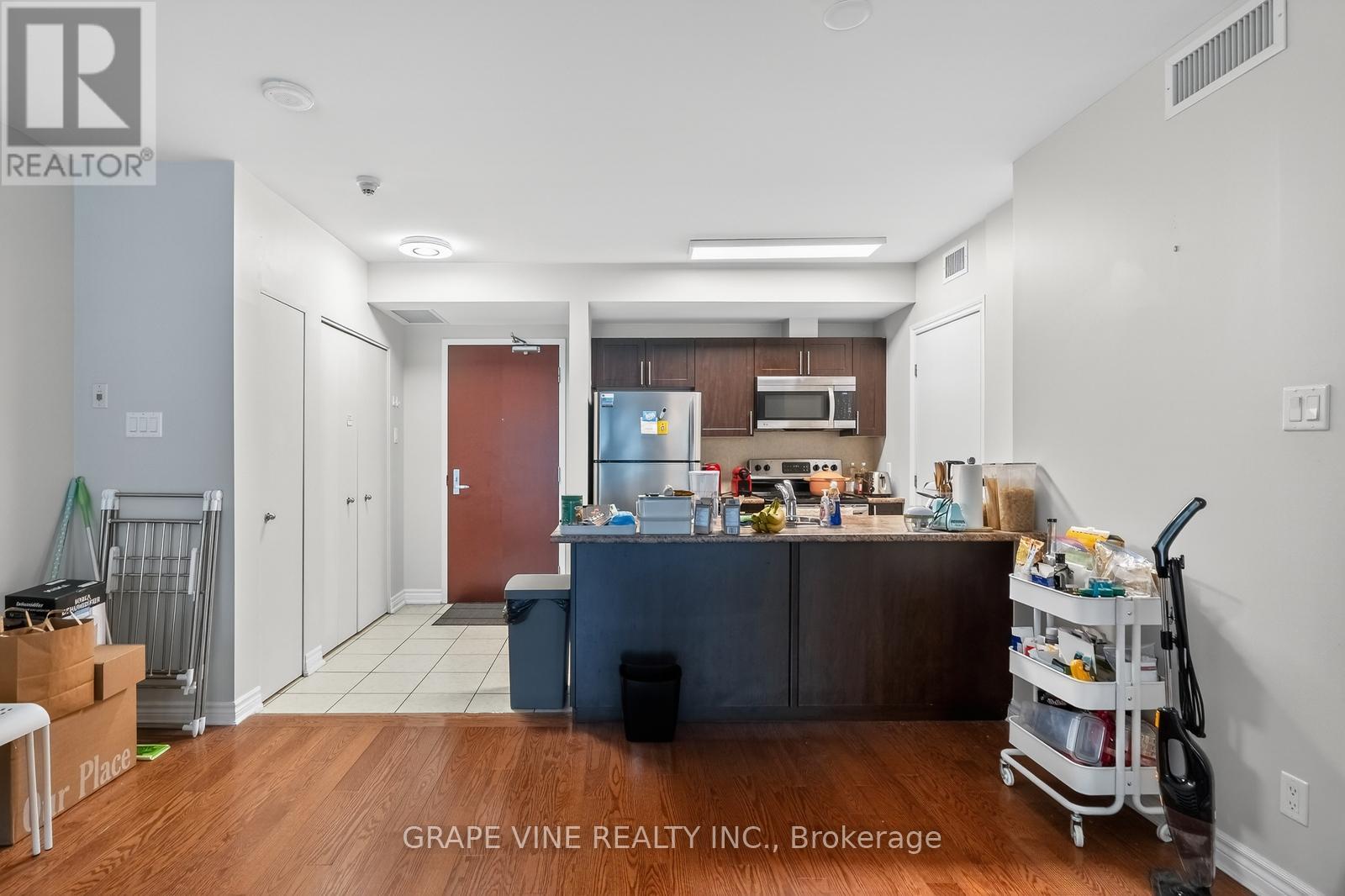 304 - 234 Rideau Street, Ottawa, Ontario  K1N 0A9 - Photo 13 - X12743236