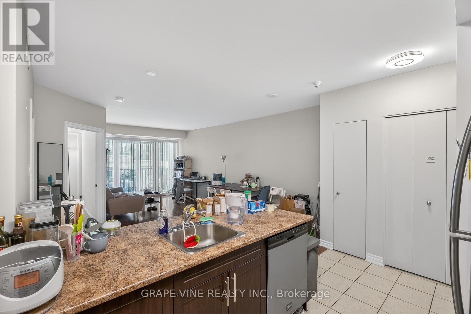 304 - 234 Rideau Street, Ottawa, Ontario  K1N 0A9 - Photo 14 - X12743236