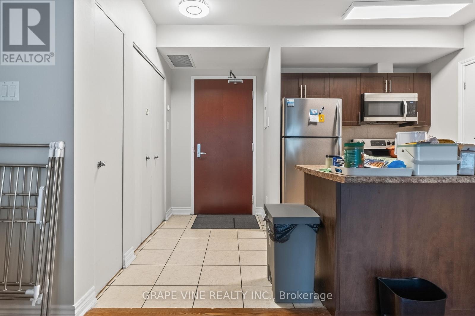 304 - 234 Rideau Street, Ottawa, Ontario  K1N 0A9 - Photo 7 - X12743236