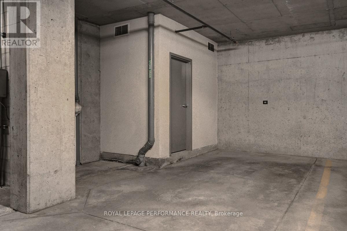 413 - 7 Marquette Avenue, Ottawa, Ontario  K1L 8A7 - Photo 21 - X12744234