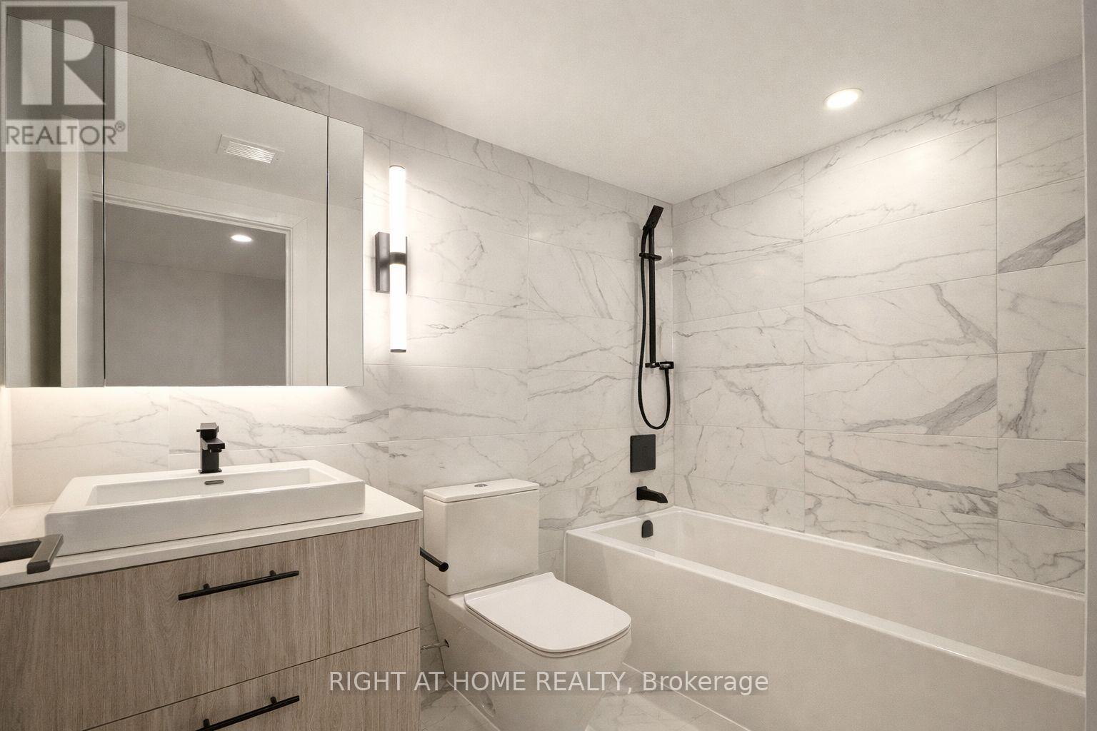 207 - 10 James Street, Ottawa, Ontario  K2P 1T2 - Photo 6 - X12745390