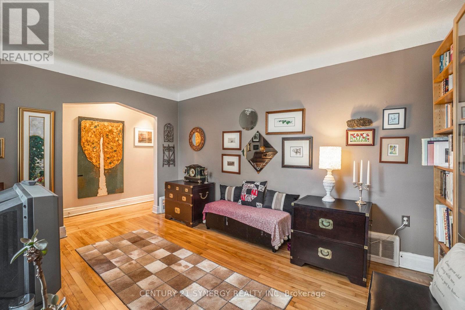 327 Richelieu Avenue, Ottawa, Ontario  K1L 6J8 - Photo 13 - X12746712