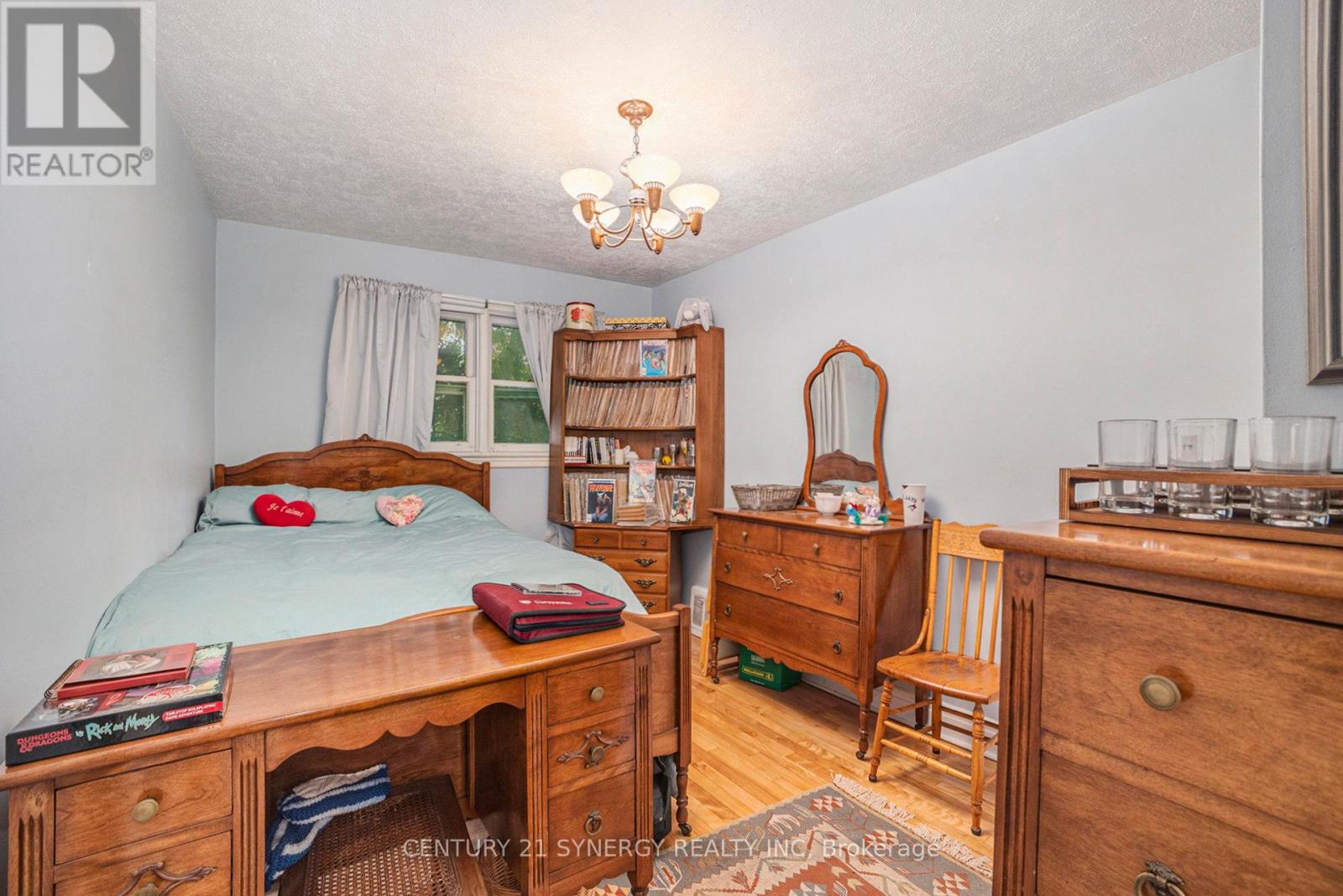 327 Richelieu Avenue, Ottawa, Ontario  K1L 6J8 - Photo 15 - X12746712