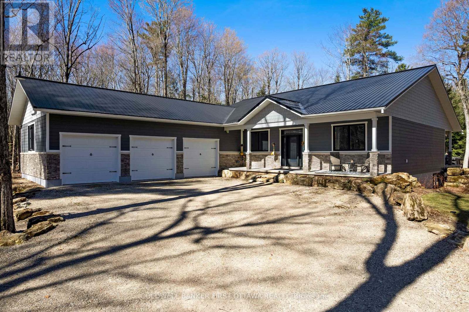 155 Maplebush Trail, Drummond/north Elmsley, Ontario  K7H 3C7 - Photo 1 - X12752150