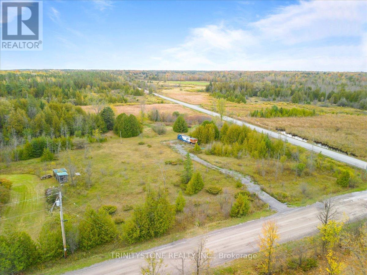 1754 Kilmaurs Side Road, Ottawa, Ontario  K0A 3M0 - Photo 14 - X12755954