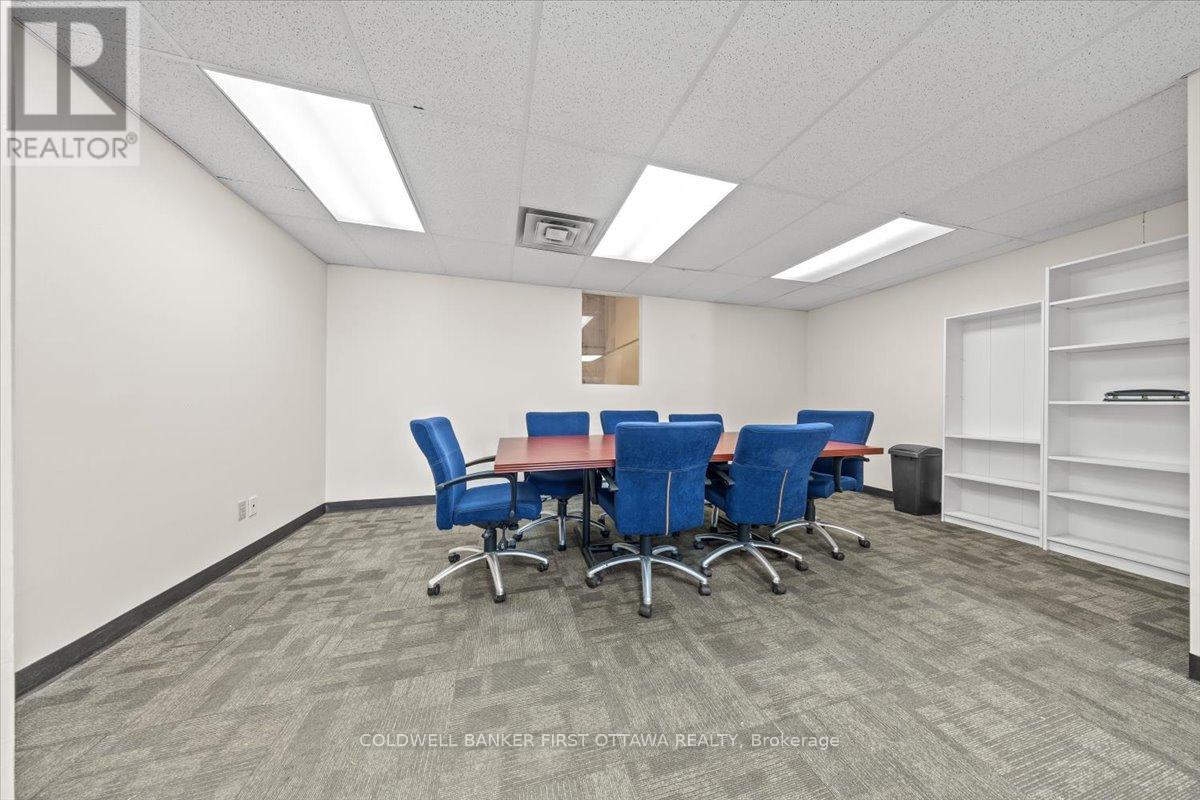 18 - 77 Auriga Drive, Ottawa, Ontario  K2E 7Z7 - Photo 4 - X12756156