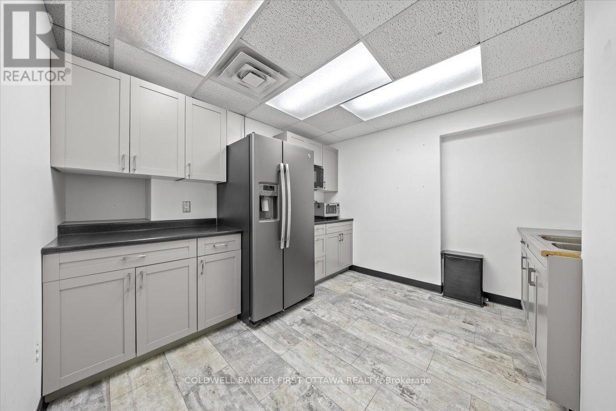 18 - 77 Auriga Drive, Ottawa, Ontario  K2E 7Z7 - Photo 7 - X12756160
