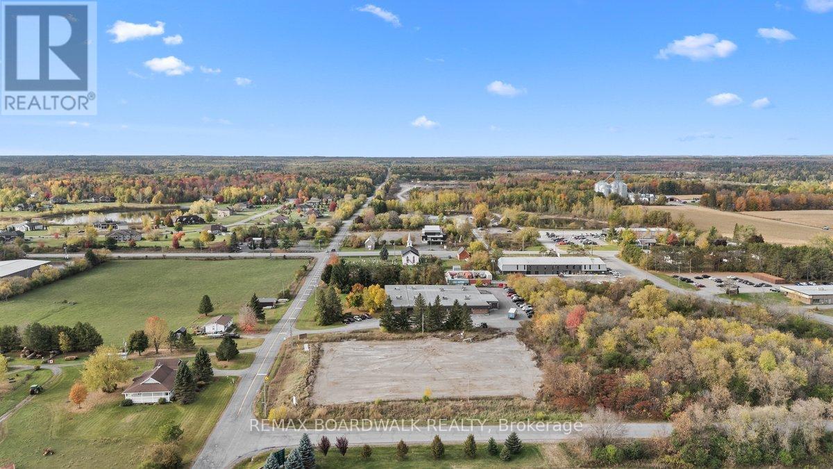 2167 Mcgee Side Road, Ottawa, Ontario  K0A 1L0 - Photo 4 - X12756424