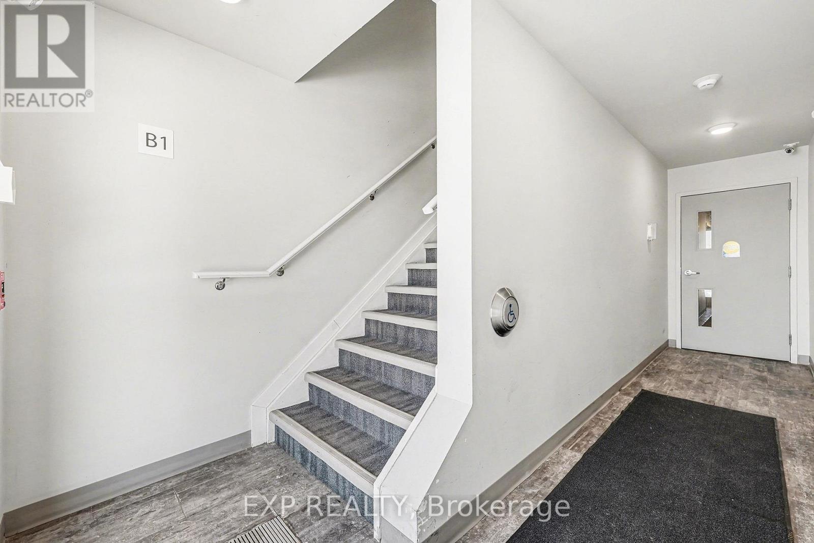 322 Honeyborne Street, Mississippi Mills, Ontario  K0A 1A0 - Photo 6 - X12757566