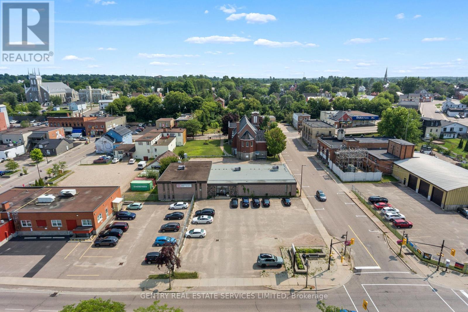270 LAKE STREET, Pembroke, Ontario