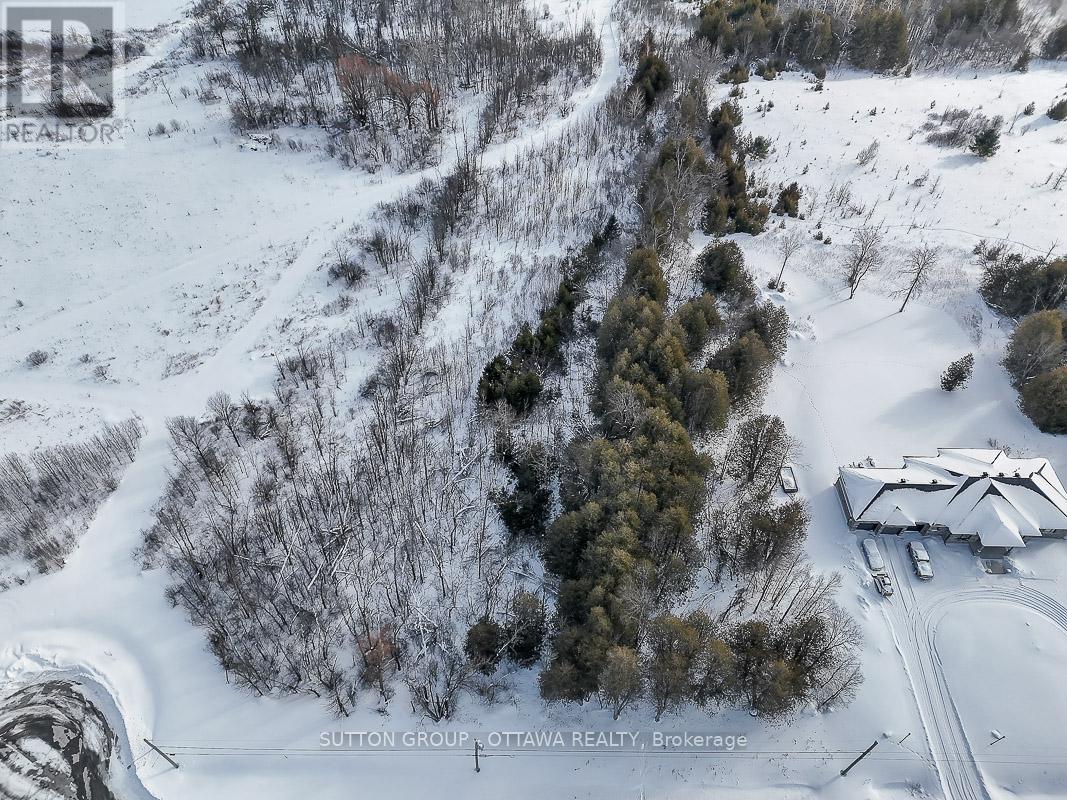 6268 Nick Adams Road, Ottawa, Ontario  K4P 1H2 - Photo 7 - X12765464