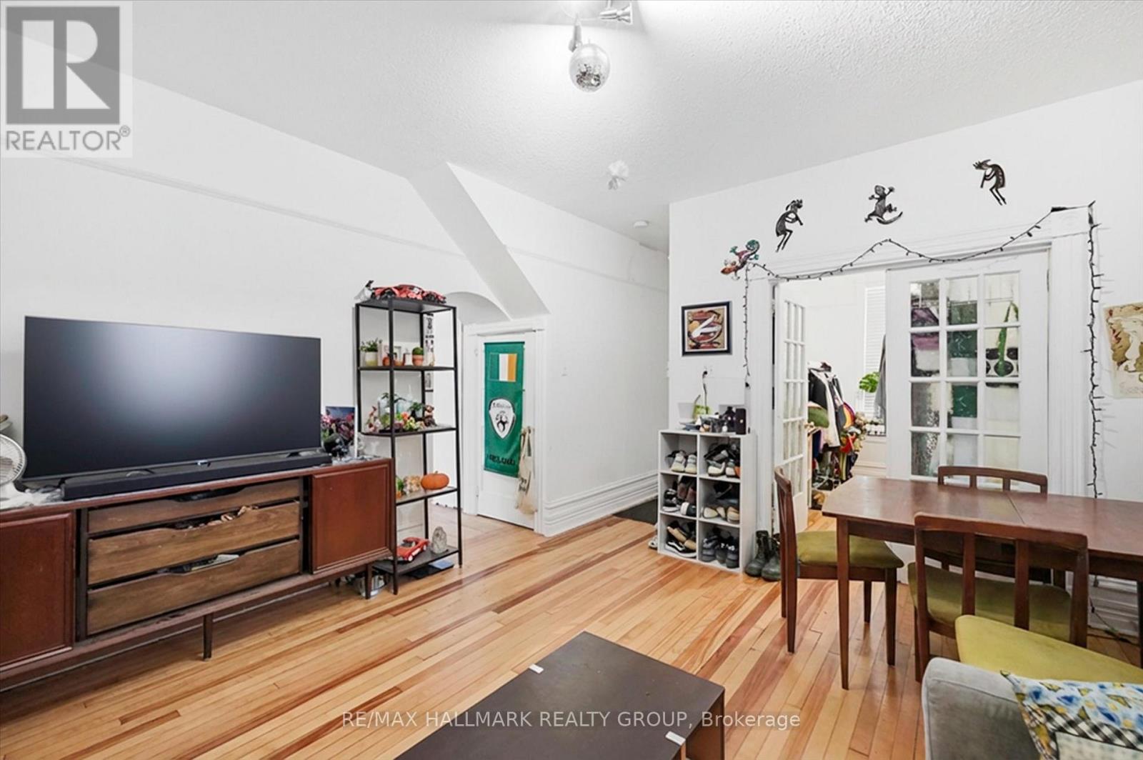 44 St Andrew Street, Ottawa, Ontario  K1N 5E9 - Photo 4 - X12767258