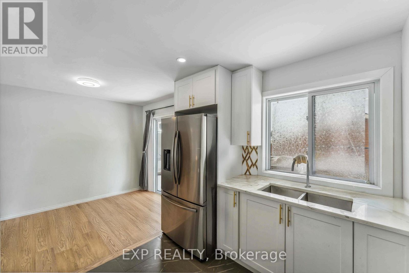 44 Sherry Lane, Ottawa, Ontario  K2G 3L8 - Photo 12 - X12771628