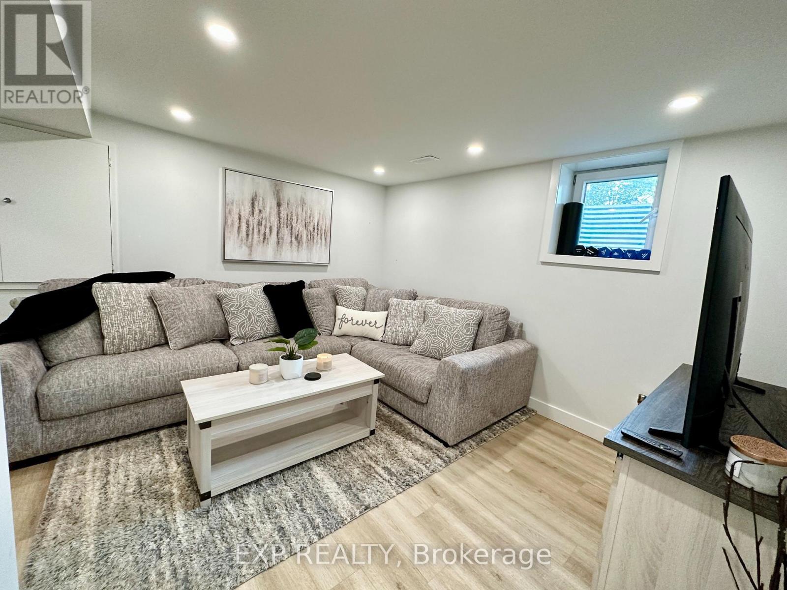 44 Sherry Lane, Ottawa, Ontario  K2G 3L8 - Photo 21 - X12771628