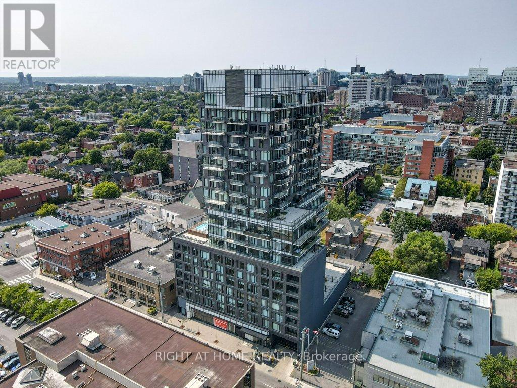2002 - 203 Catherine Street, Ottawa, Ontario  K2P 1J5 - Photo 2 - X12774556