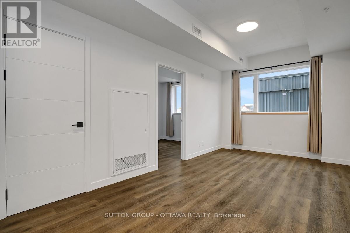 601 - 399 Winston Avenue, Ottawa, Ontario  K2A 1Y8 - Photo 10 - X12774790
