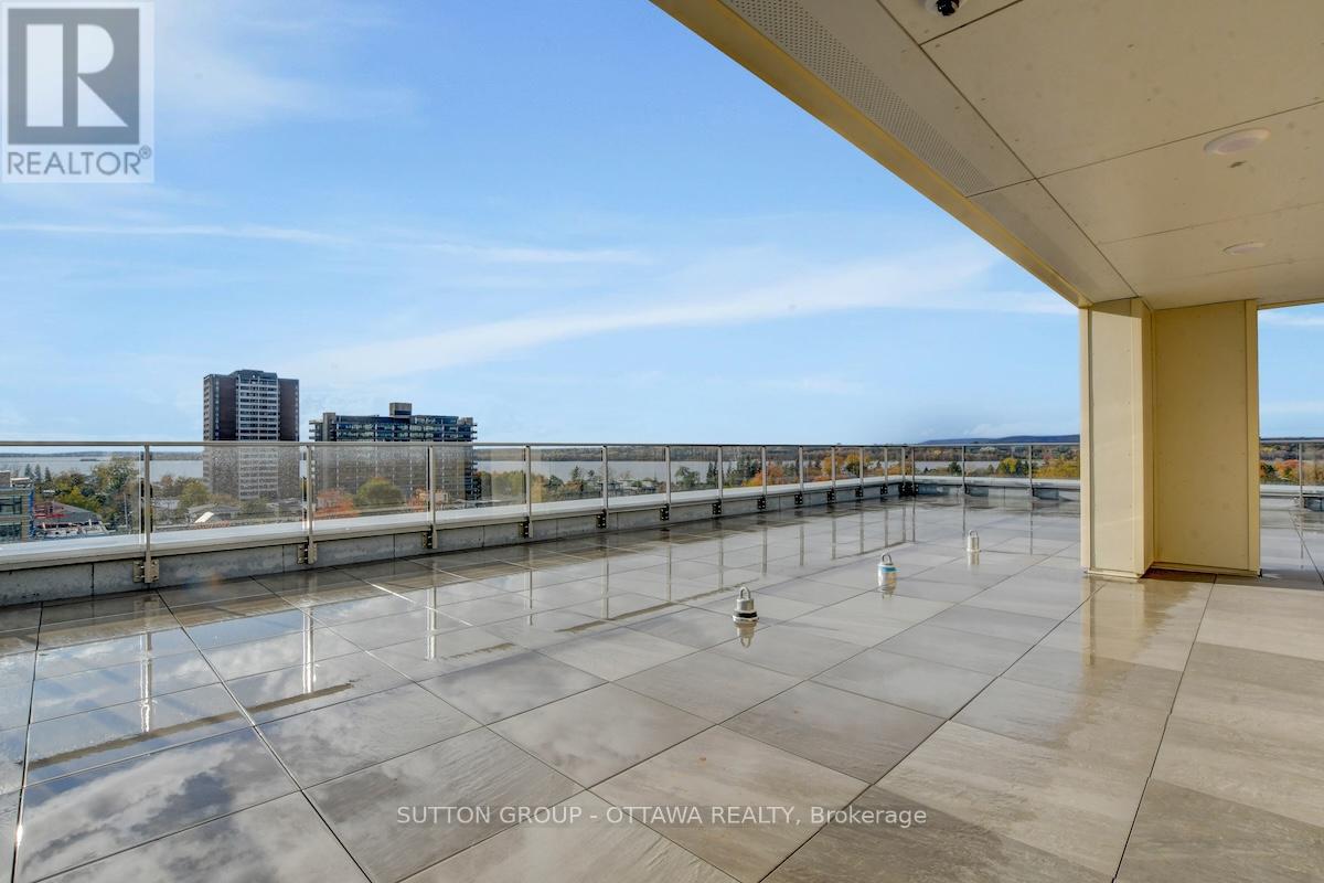 601 - 399 Winston Avenue, Ottawa, Ontario  K2A 1Y8 - Photo 4 - X12774790