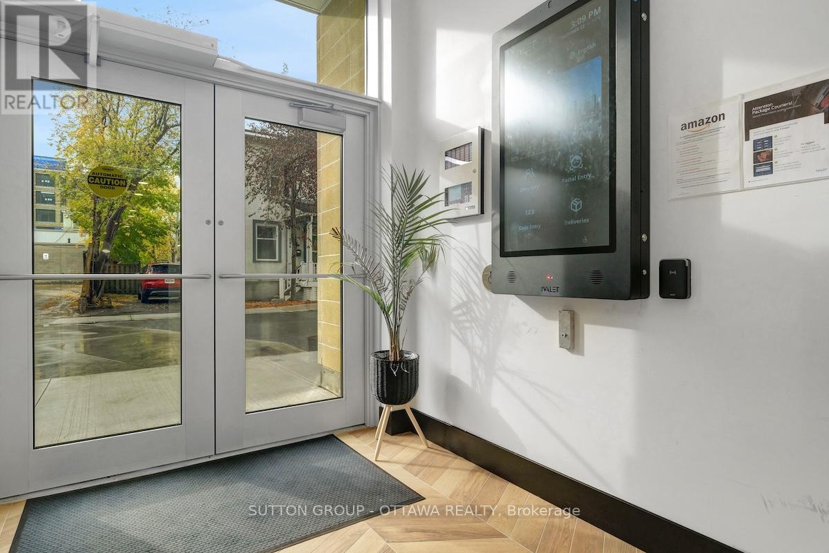 601 - 399 Winston Avenue, Ottawa, Ontario  K2A 1Y8 - Photo 6 - X12774790