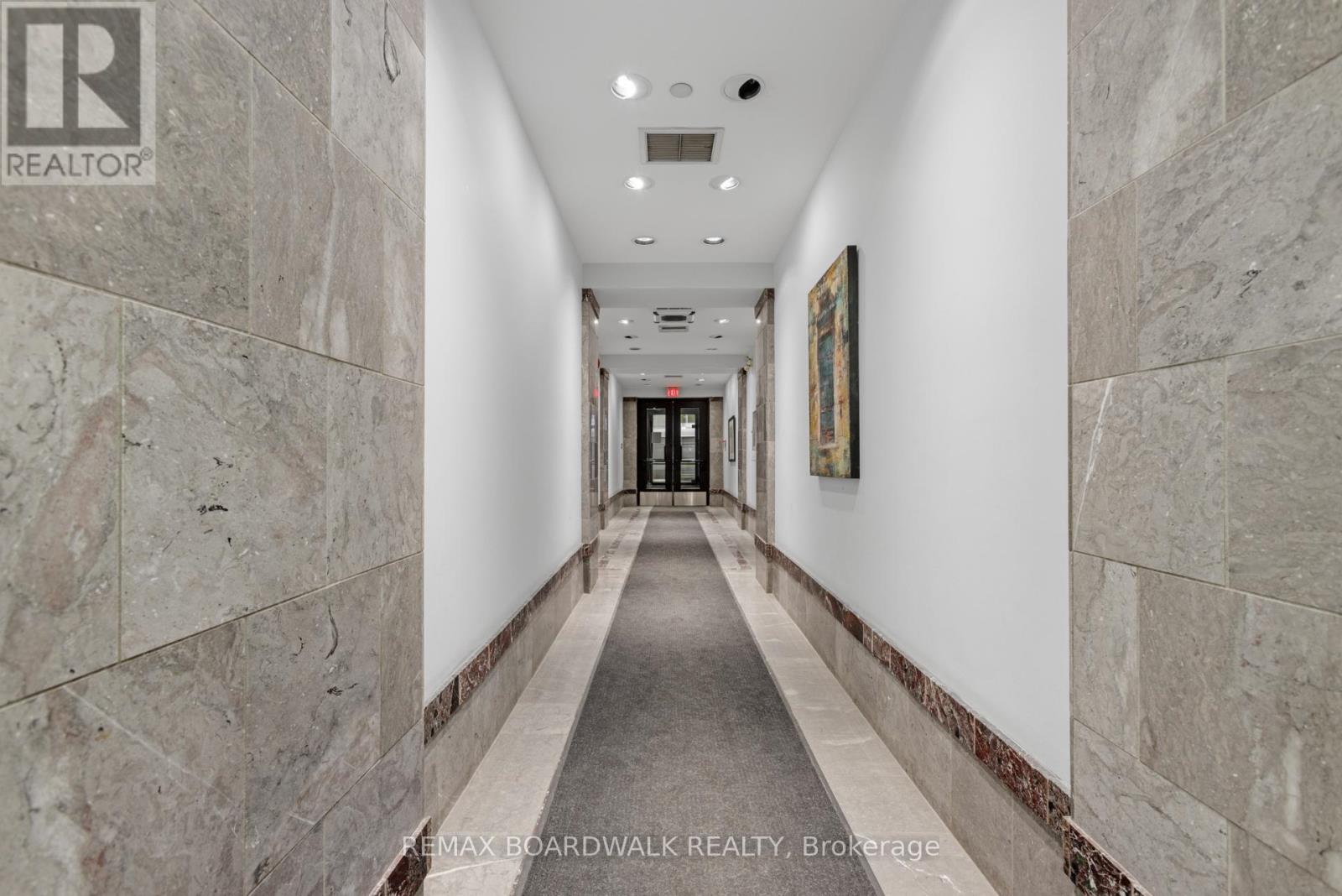 3 - 102 Bank Street, Ottawa, Ontario  K1P 5N4 - Photo 11 - X12777164