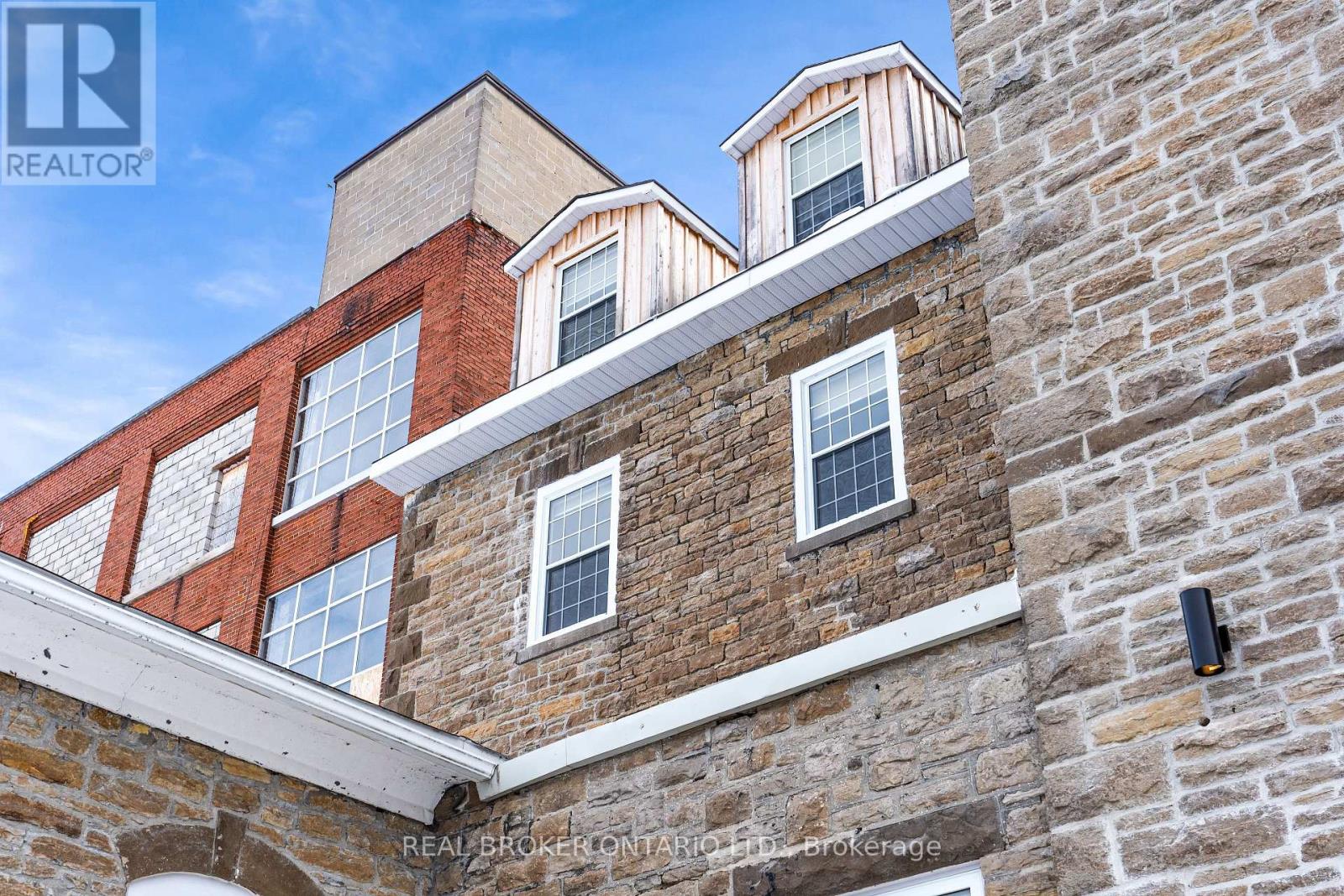 007 - 150 Mill Street, Carleton Place, Ontario  K7C 1T4 - Photo 4 - X12781912
