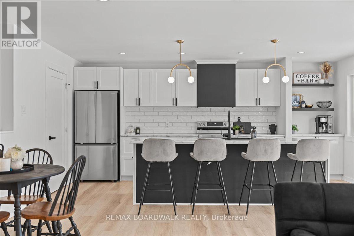 1146 Rideau River Road, Montague, Ontario  K0G 1N0 - Photo 12 - X12783324
