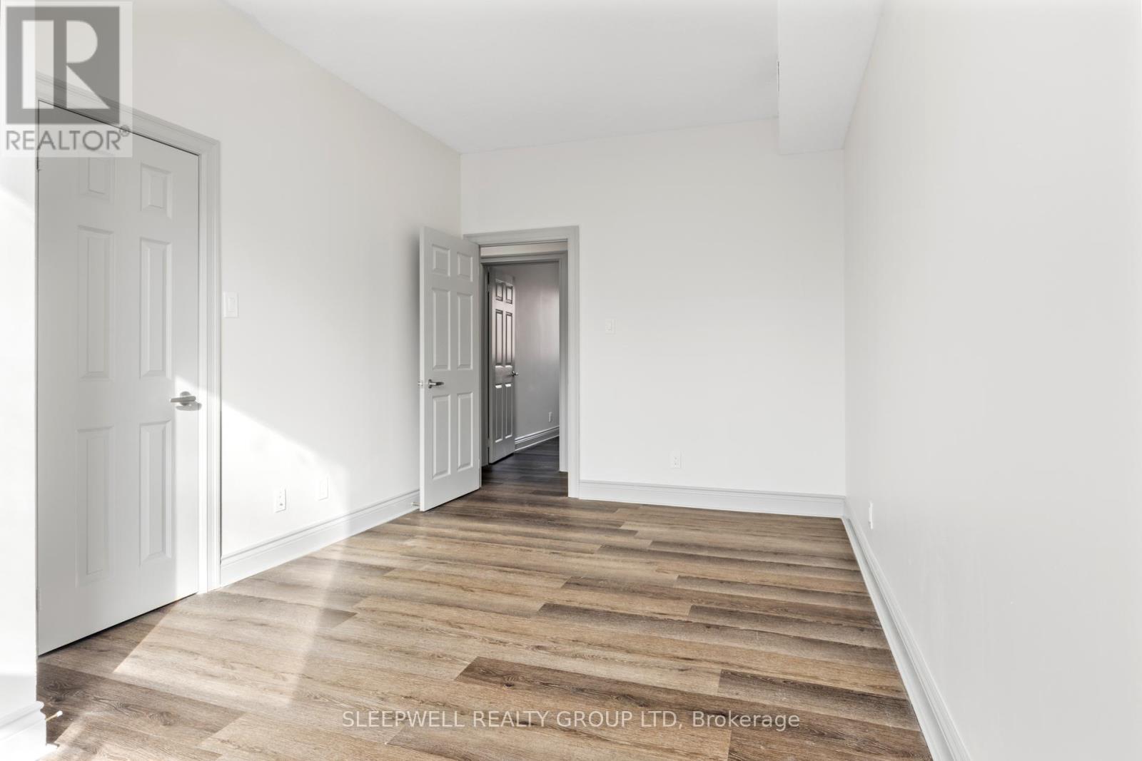 455-457 Somerset Street W, Ottawa, Ontario  K1R 5J7 - Photo 11 - X12784444