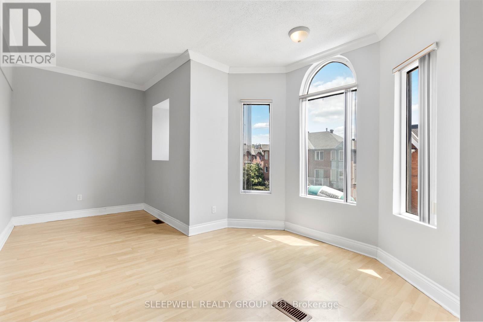 455-457 Somerset Street W, Ottawa, Ontario  K1R 5J7 - Photo 15 - X12784444