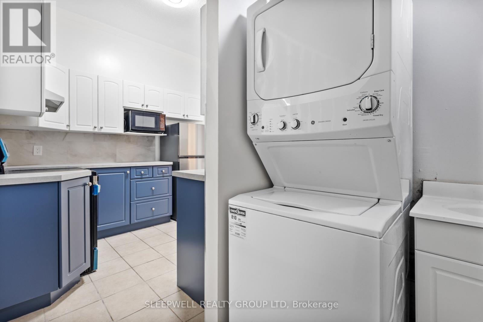 455-457 Somerset Street W, Ottawa, Ontario  K1R 5J7 - Photo 9 - X12784444
