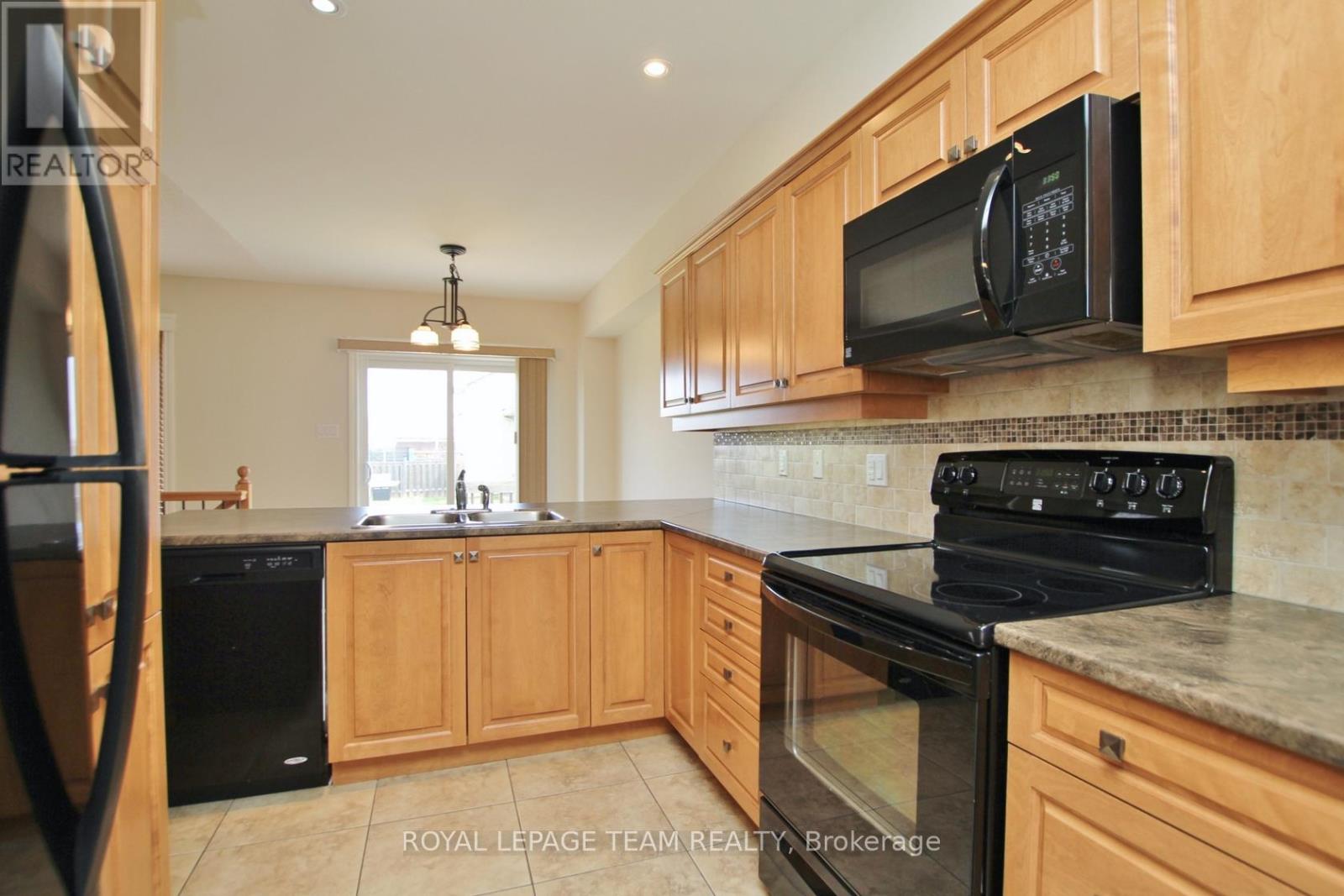1032 Marconi Avenue, Ottawa, Ontario  K2W 0C8 - Photo 5 - X12787220